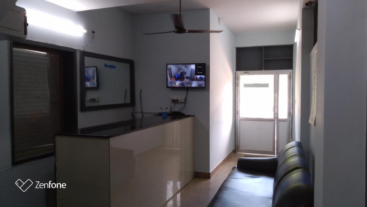 The Alp Hotel Madurai Ngoại thất bức ảnh