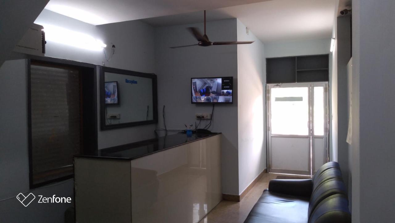 The Alp Hotel Madurai Ngoại thất bức ảnh
